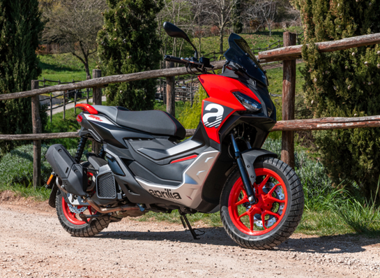 Aprilia SRGT Sport Red Raceway 04108 870X636